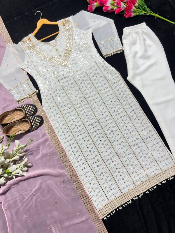 New Designer Party Wear Long Pakistani  Suit In Fancy Style - Image 2