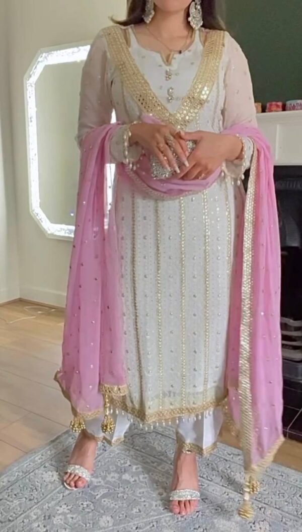 New Designer Party Wear Long Pakistani  Suit In Fancy Style - Image 3