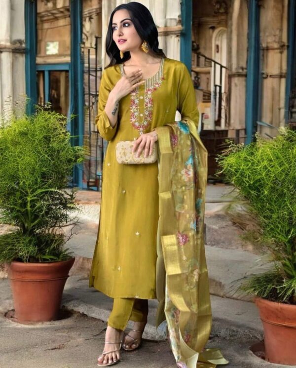 Pure fine 60/60 super dieing cotton fabric straight kurti with pant and dupatta